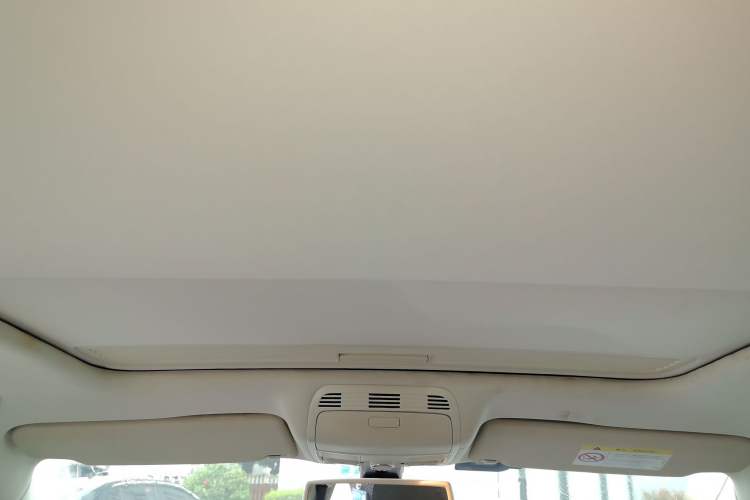 Used Volkswagen Magotan 2015 2.0 TSI Prestige Model Headliner