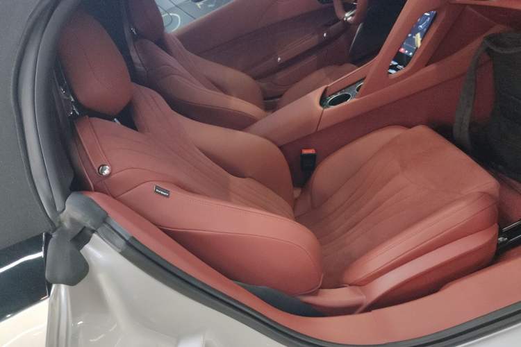 Used MG Cyberster 2024 520 km Legendary All-Wheel-Drive Version