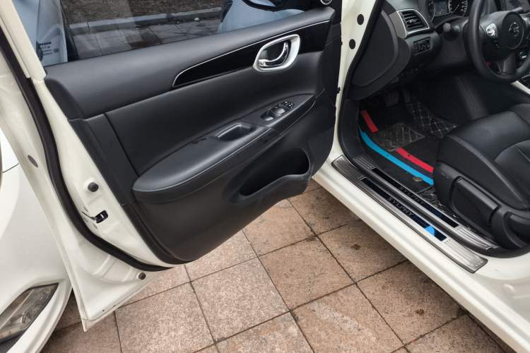 Used Nissan Sylphy 2024 Classic 1.6XL CVT Luxury Edition Driver Seat