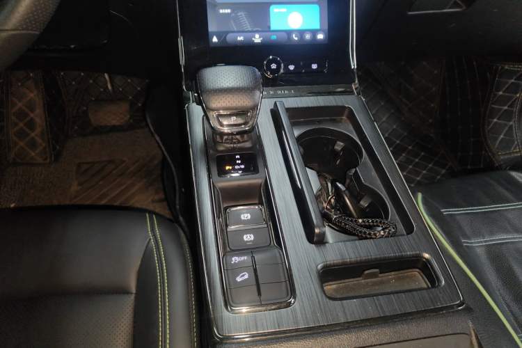 Used Roewe RX5 2021 PLUS 330TGI Automatic National Style Smart Enjoyment Edition