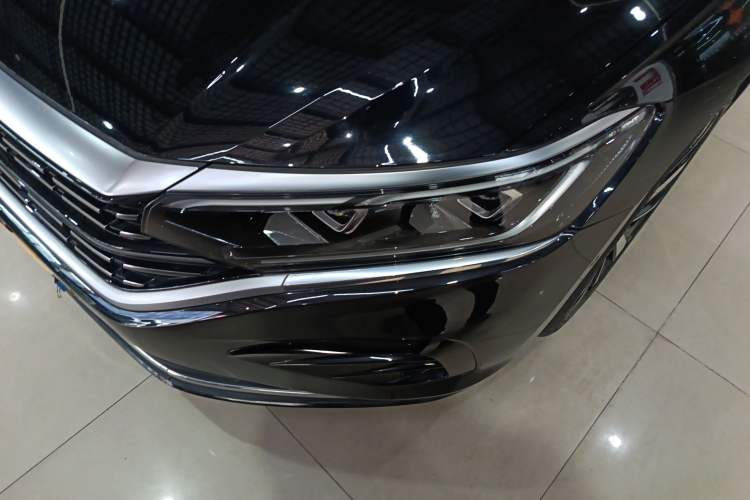 Used Volkswagen Passat 2023 330TSI Luxury Edition
