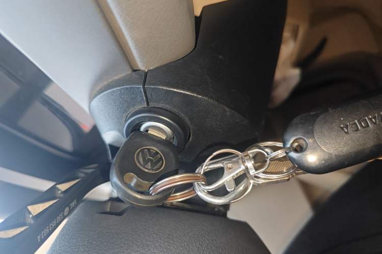 Used Volkswagen Santana Vista 2008 1.8L Manual Sishang Model Vehicle Key