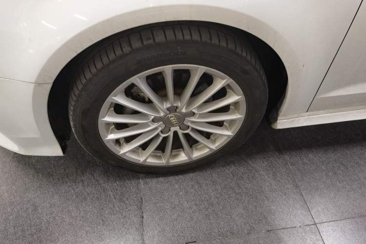 Used Audi A3 2017 Sportback 35 TFSI Fashion Model
