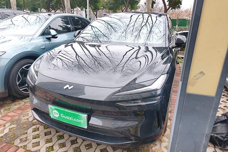 Used ONVO L60 2024 60 kWh Rear-Drive Version