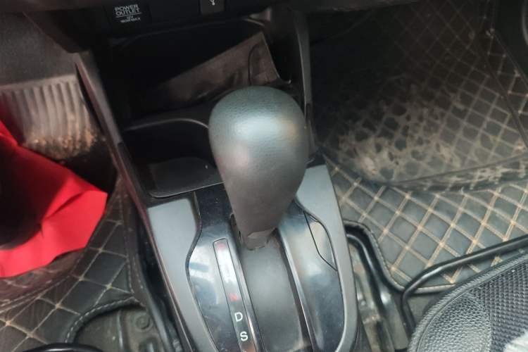 Used Honda Fit 2014 1.5L SE CVT Fashion Model