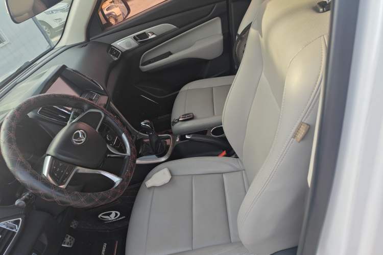 Used HYOSOW S5 2017 1.3T Manual Prestige Edition
