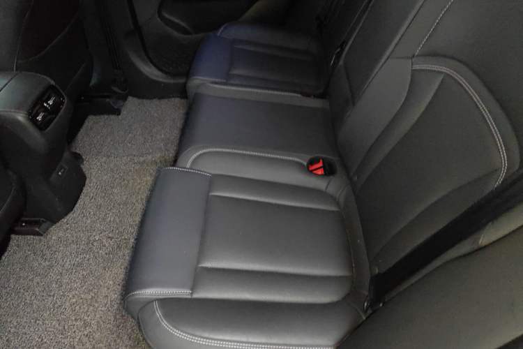Used AION V 2024 Plus 70 Smart Edition Ternary Lithium Left Rear Seat