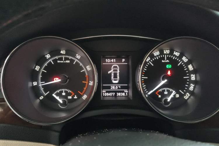 Used Skoda Superb 2013 1.8TSI Automatic Yashi Edition