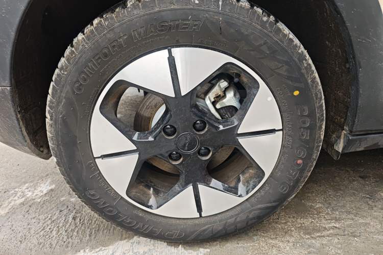 Used Geely Galaxy Geome 2025 310km Dream Edition Exterior 5