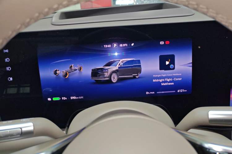 Used Hima AITO M9 2024 All-Electric Ultra Version 100 kWh 5-Seater Model Instrument Cluster