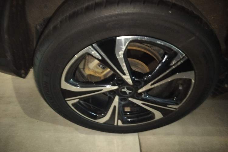 Used XPeng G3 2020 460 Smart Edition Right Rear Wheel Hub