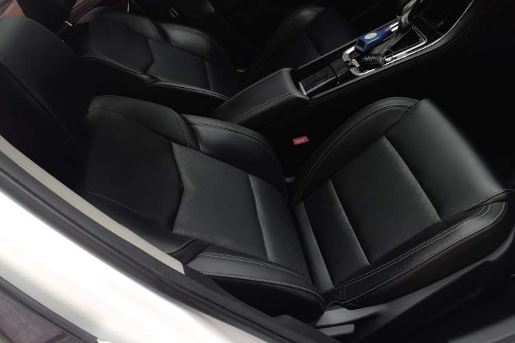 Used CHANGAN Eado 2018 High-Energy Edition 1.6L GDI Automatic Pioneer Model China V Standard