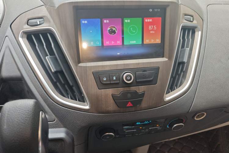 Used Ford Tourneo Custom 2020 2.0T Automatic Elite Edition China VI Standard
