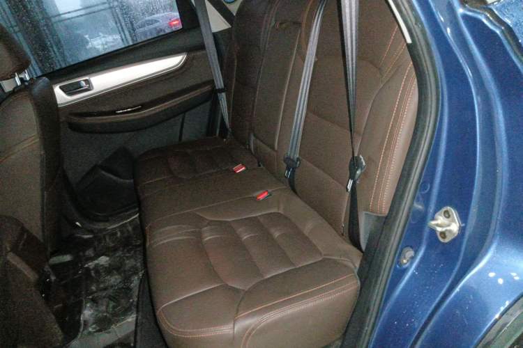 Used FORTHING Joyear X5 2017 1.6L CVT Luxury Model
