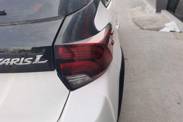 Used Toyota YARiS L Zhi Xuan 2022 X-Trail 1.5L CVT Leading PLUS Edition Right Rear Taillight