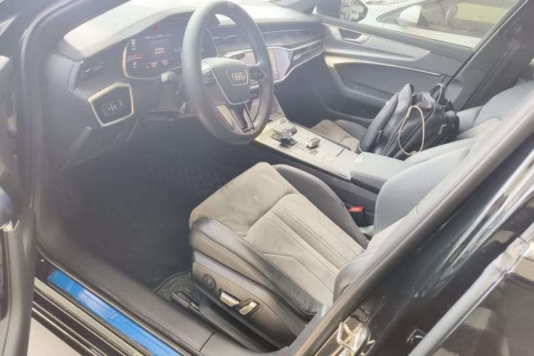 Used Audi A6L 2024 40 TFSI Luxury Dynamic Edition Left Front Seat