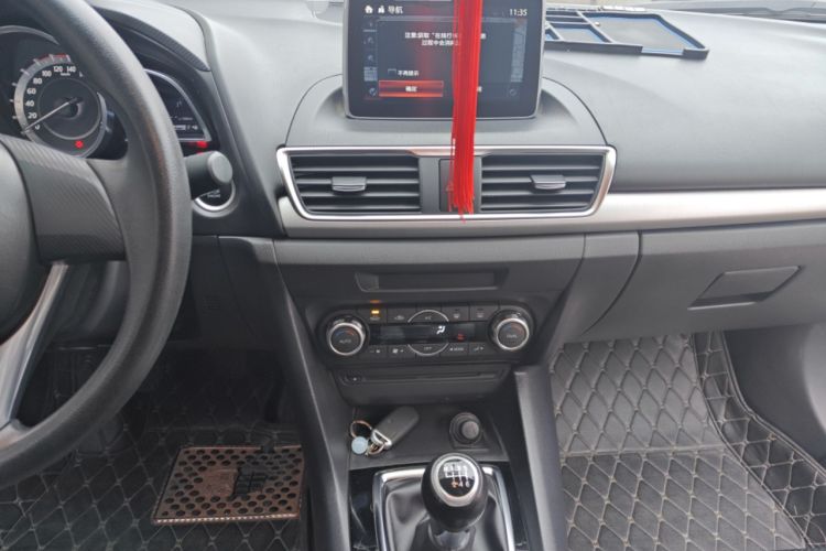 Used Mazda 3 Axela 2016 Sedan 1.5L Manual Luxury Model Audio And AC Panel