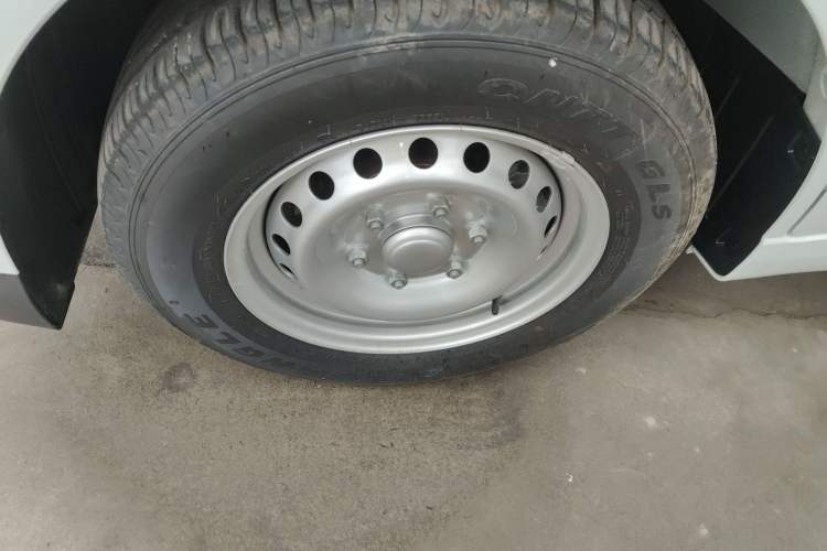 Used Wuling Yangguang 2025 Model 400km Bus Edition—Comfort Edition