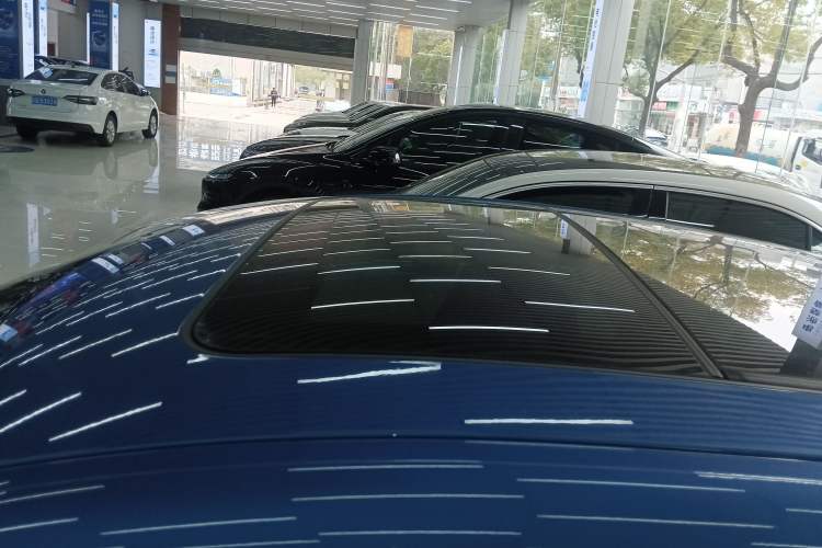 Used BMW 1 Series 2018 118i Sport Edition Roof