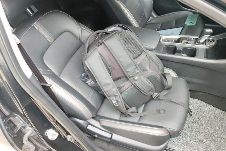 Used Nissan Sylphy 2023 1.6L CVT Enjoyment Edition Right Front Seat