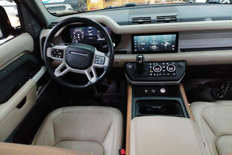 Used Land Rover Defender 2020 110 P400 HSE
