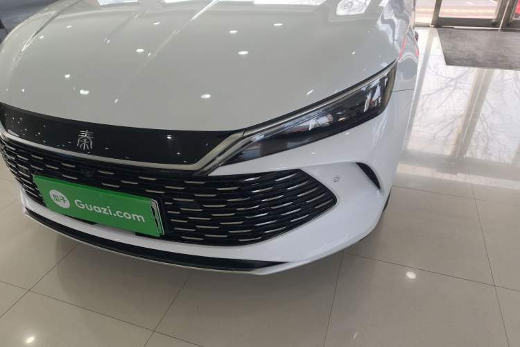 Used BYD Qin L 2025 DM-i Smart Drive 120KM Superior Model Left Front Headlight