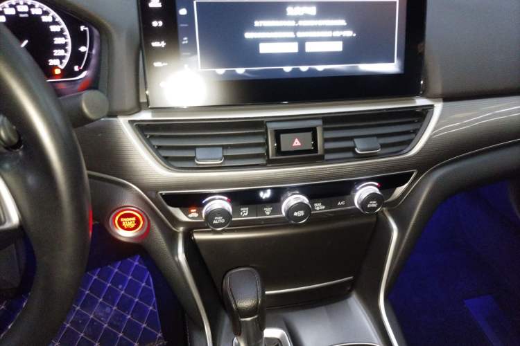 Used Honda Accord 2022 260TURBO Luxury Edition Audio And AC Panel