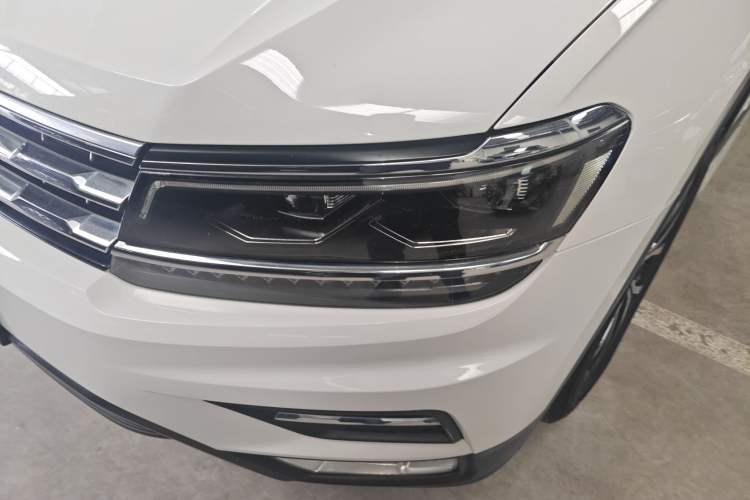 Used Volkswagen Tiguan L 2018 330TSI Automatic Two-Wheel Drive Luxury Edition