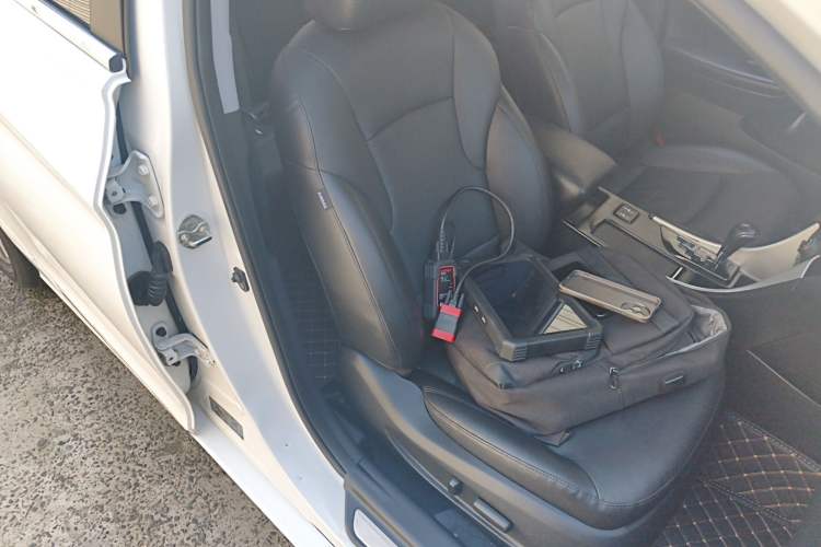 Used Hyundai Sonata 2015 Classic 2.0L Automatic Luxury Edition
