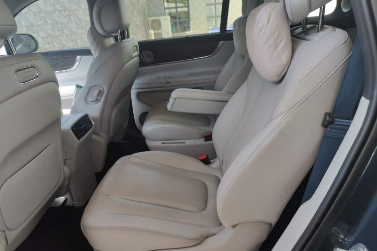 Used Hima AITO M9 2024 All-Electric Max Version 100 kWh 6-Seater