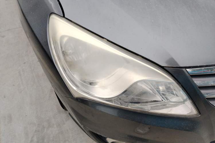 Used Hyundai Celesta 2011 1.6L Manual Comfort Edition
