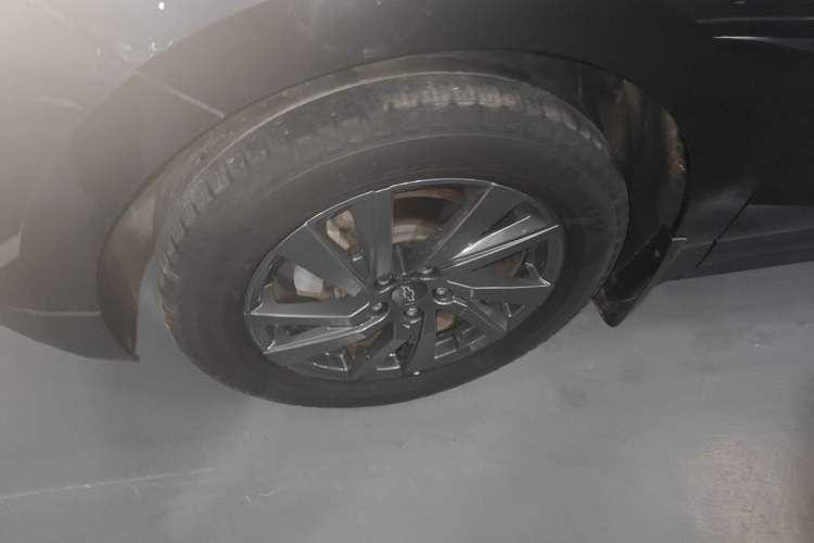 Used Chevrolet Equinox 2022 Mild Hybrid 550T RS Smart Boundary-Setting Edition Exterior 4