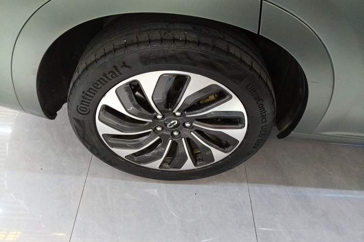 Used Hima AITO M7 2024 1.5T Intelligent Driving 4WD Max Edition 5 Seats