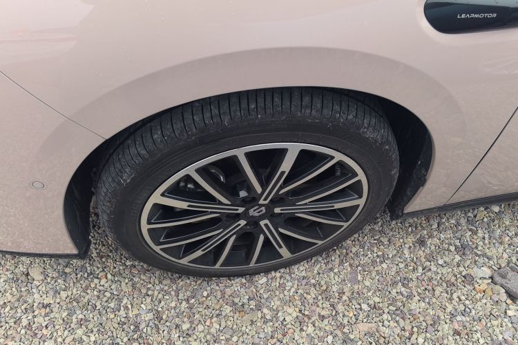 Used Leapmotor B01 2025 650 LiDAR Edition Exterior 4