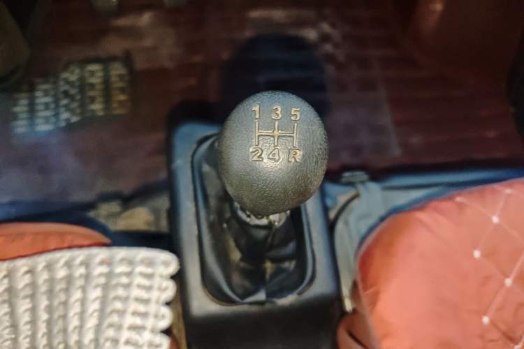 Used Wuling Zhiguang 2015 1.2L Practical LS-I Model