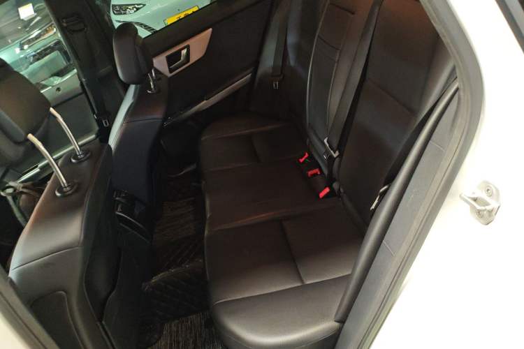 Used Mercedes-Benz GLK-Class 2013 Facelift GLK 300 4MATIC Fashion Edition