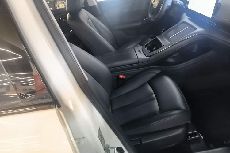 Used AION S MAX 2024 80 Star Edition Ternary Lithium Right Front Seat