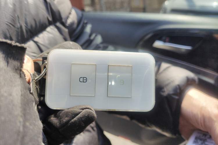 Used BYD Tang New Energy 2015 2.0T Four-Wheel-Drive Flagship Model