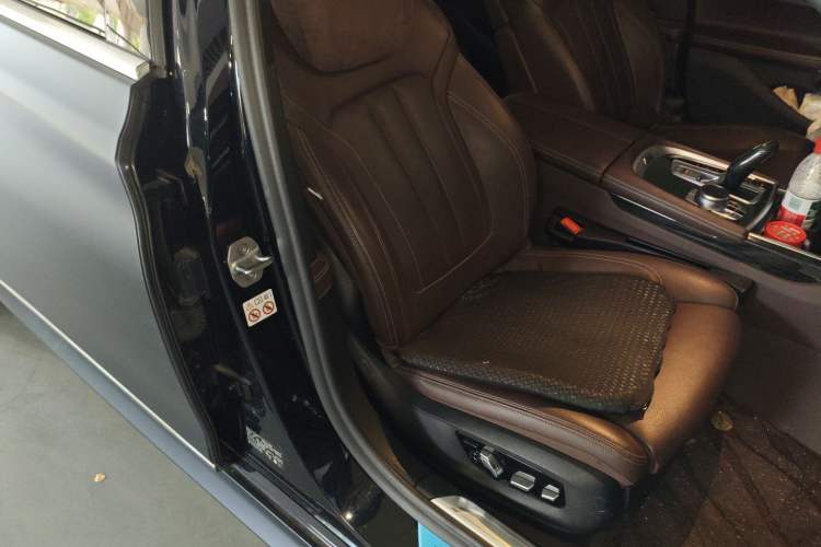 Used BMW 7 Series 2018 730Li Leading Model M Sport Package