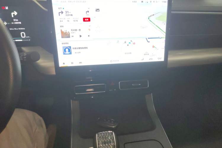 Used GAC Trumpchi GS8 2024 Linghang Series 2.0 TGDI Two-Wheel Drive Luxury Smart Connectivity Version