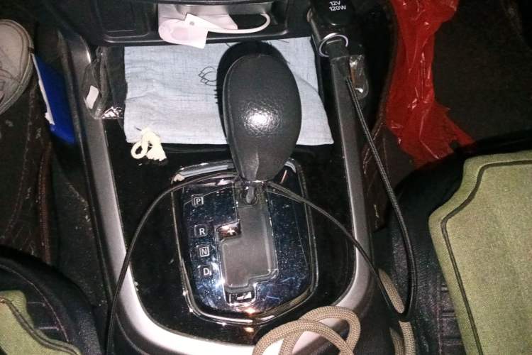 Used Nissan Navara 2017 2.5L Automatic 2WD Luxury Edition QR25