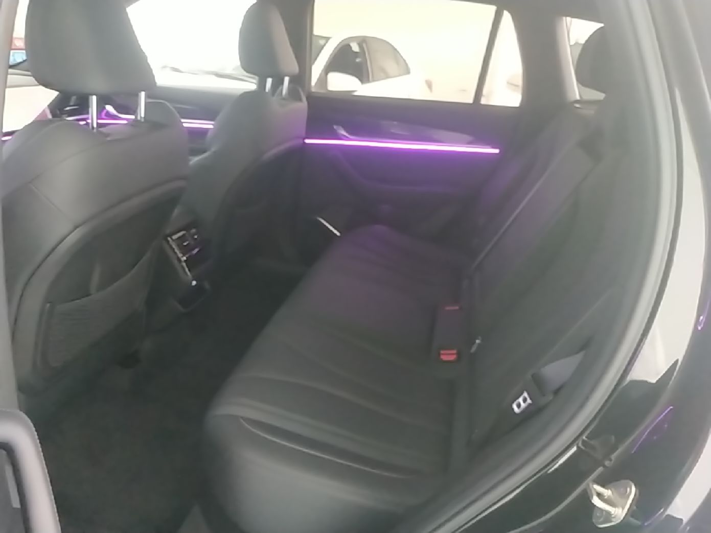 Geely Auto Monjaro L 2024 2.0TD DCT EVO Two-Wheel Drive Long-Range Version — снимка 20