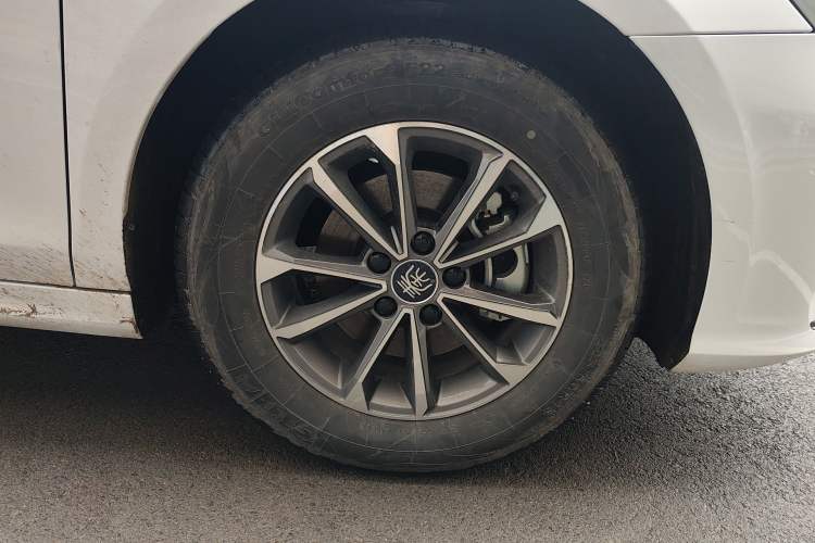 Used BYD Qin PLUS 2023 Champion Edition DM-i 55KM Leading Model Exterior 1