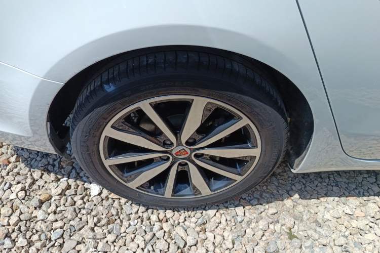 Used Roewe i6 2018 20T Automatic Flagship Edition
