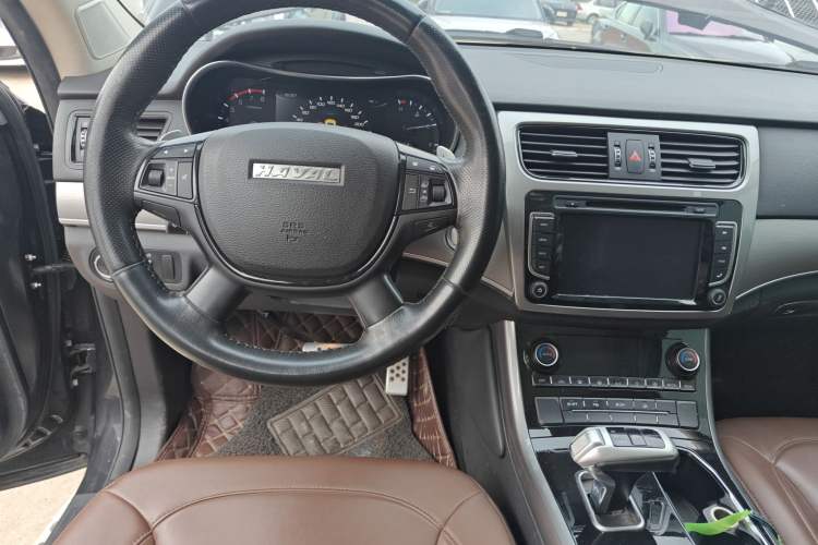 Used Haval H8 2017 2.0T Gasoline 4x4 Smart Enjoyment Version