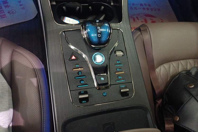 Used BYD Han 2023 DM-i Champion Edition 121KM Prestige Model