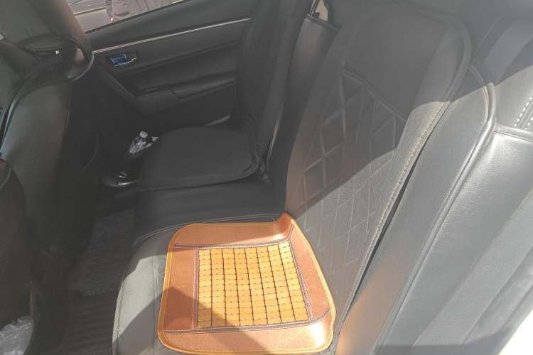 Used Toyota Corolla 2014 1.6L CVT GL-i
