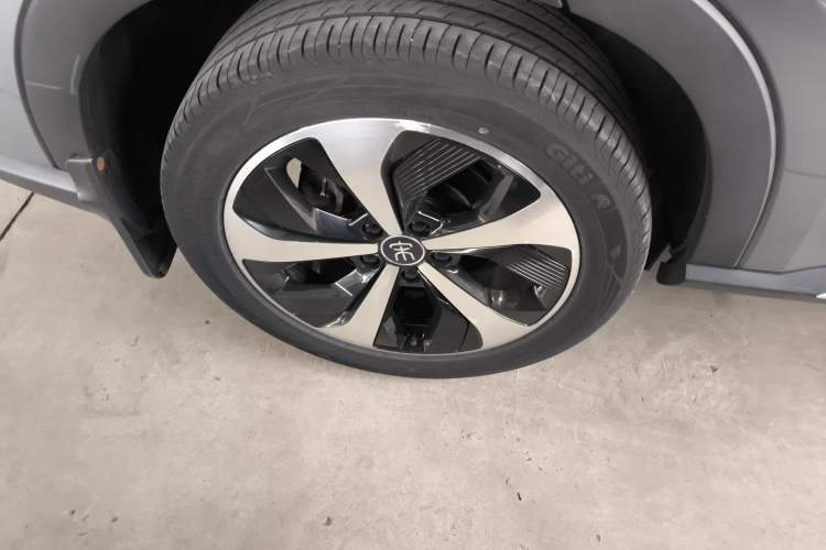 Used BYD Song PLUS New Energy 2021 DM-i 51KM Prestige Model Right Rear Wheel Hub