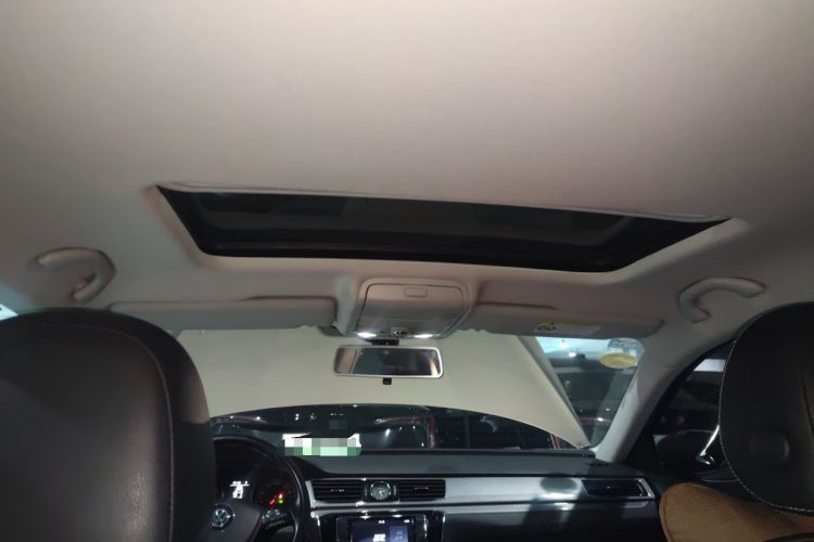 Used Volkswagen Passat 2017 330TSI DSG Luxury Edition
