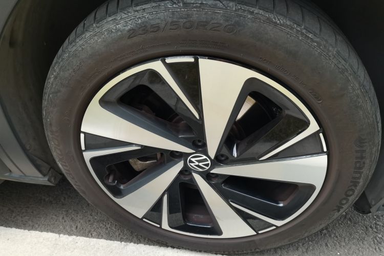 Used Volkswagen ID.6 X 2021 Pro Smart Long-Range Edition Right Front Wheel Hub